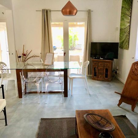 Le Frangipanier - Beachfront Villa in a beautiful&secured complex Flic-en-Flacq Esterno foto