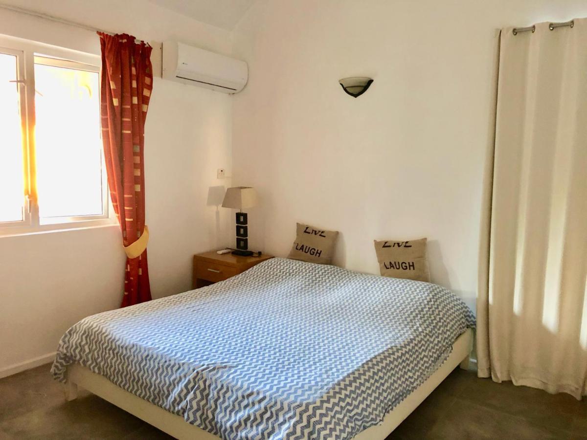 Le Frangipanier - Beachfront Villa in a beautiful&secured complex Flic-en-Flacq Esterno foto